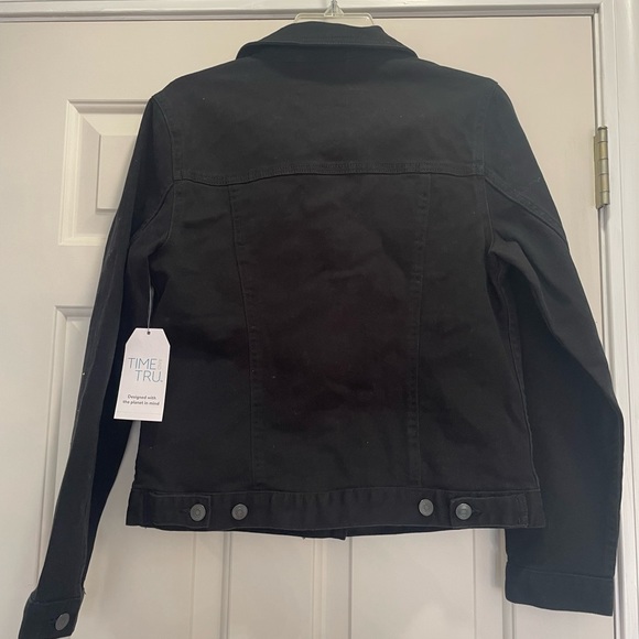 Time and Tru NWT black denim jacket size 4/6 - Picture 2 of 4